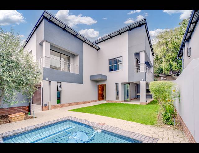 4 BEDROOM HOUSE FOR SALE IN BRYANSTON